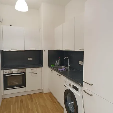 Elegant In An In * Maguncia